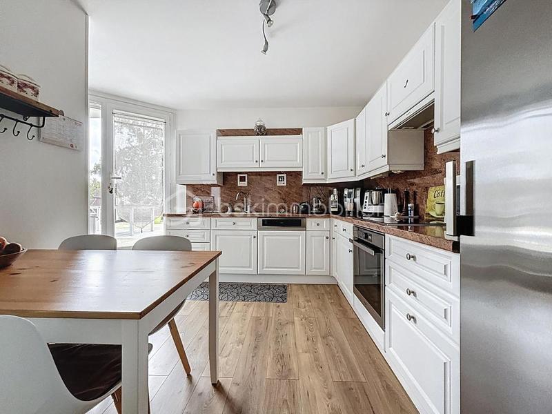 Appartement - 102 m² - 5 pièces