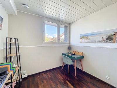 Maison - 85 m² - 5 pièces