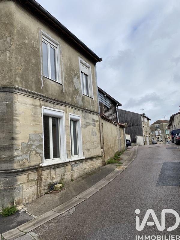 Maison - 104 m² - 4 pièces