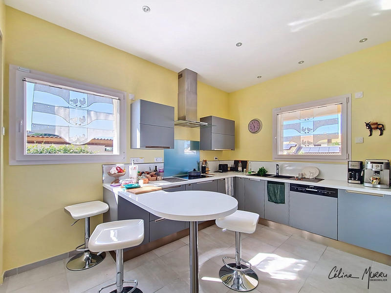 Maison traditionnelle - 127 m² - 4 pièces