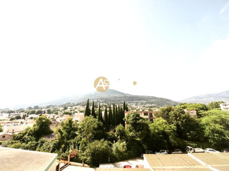 Appartement - 72 m² - 4 pièces