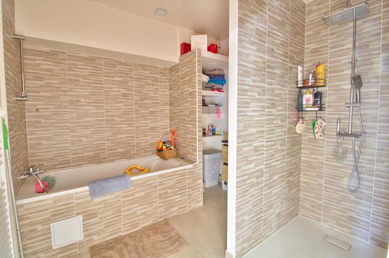 Maison - 148 m² - 5 pièces