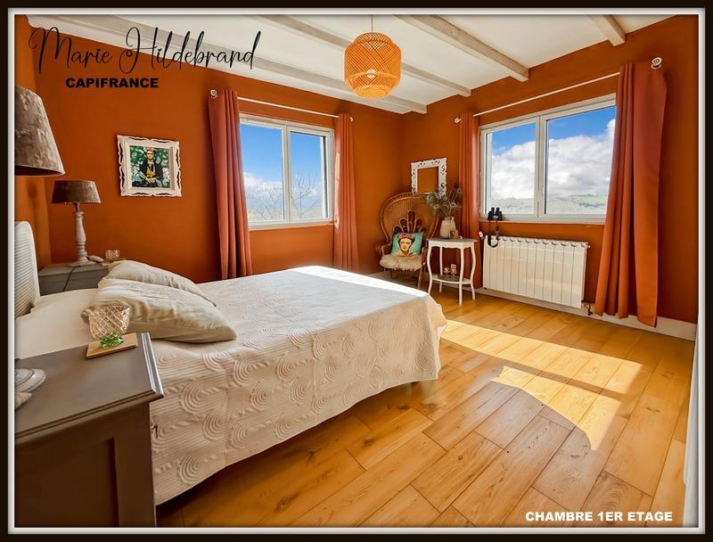 Maison - 152 m² - 6 pièces