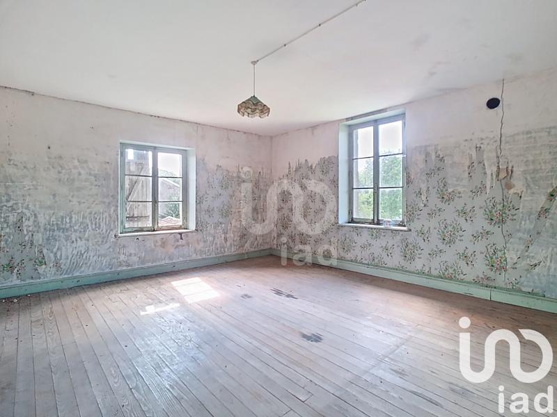 Maison - 370 m² - 18 pièces