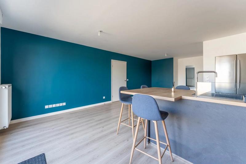 Appartement - 94 m² - 5 pièces