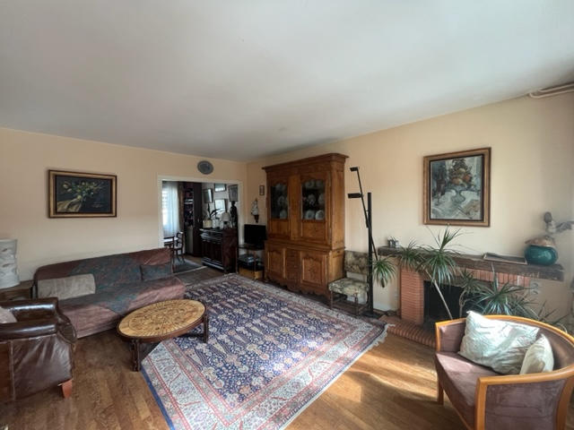 Appartement - 112 m² - 5 pièces