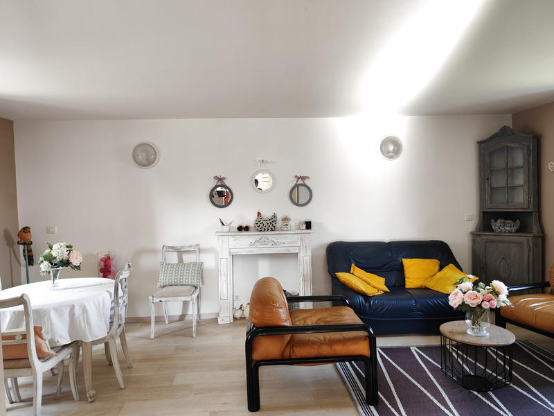 Maison - 162 m² - 9 pièces