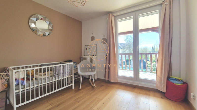 Maison - 134 m² - 7 pièces