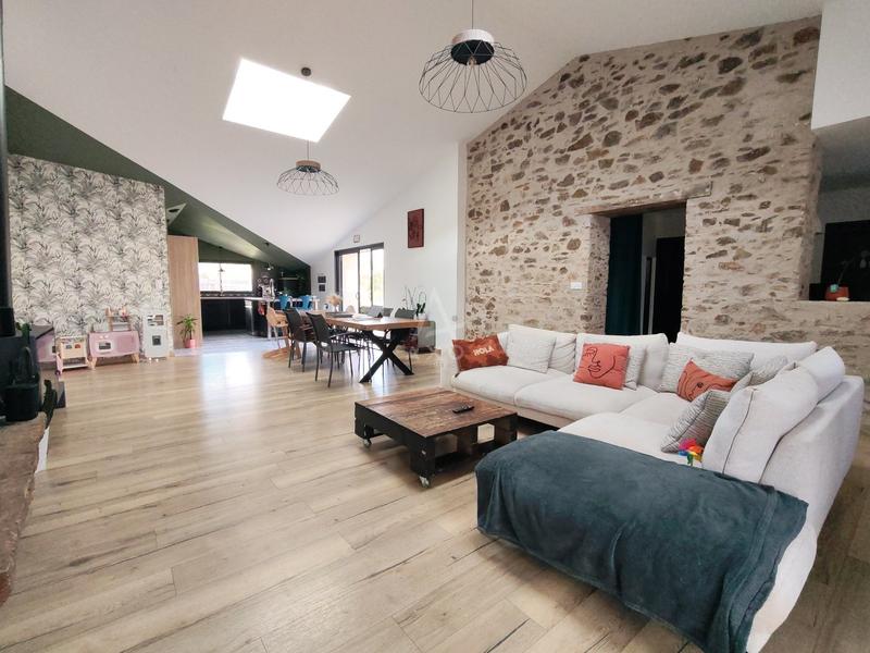 Maison - 146 m² - 7 pièces