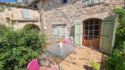 Maison de village - 140 m² - 5 pièces