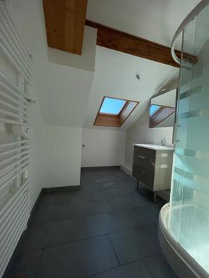 Appartement - 76 m² - 3 pièces