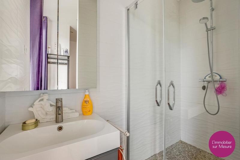 Appartement - 103 m² - 6 pièces