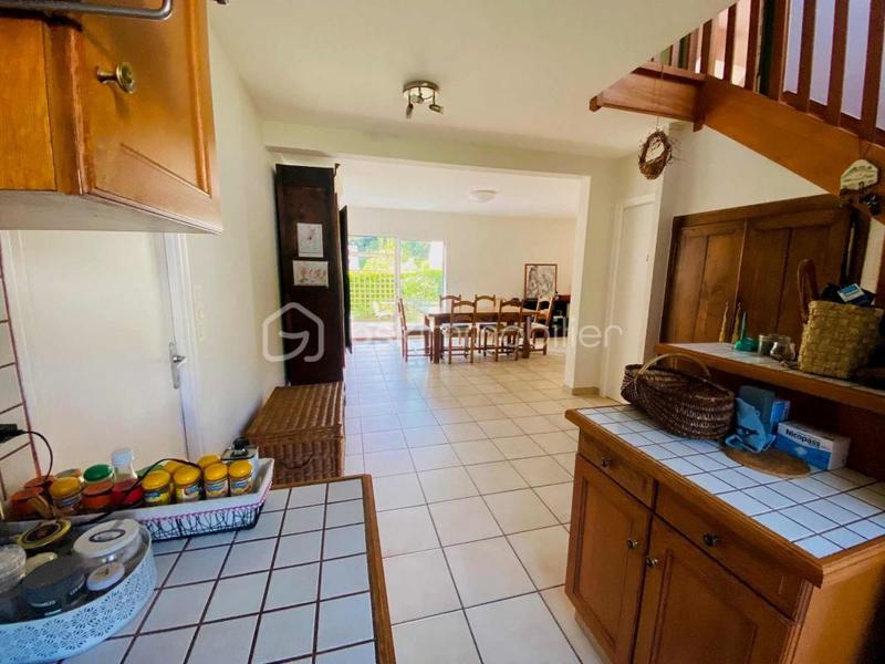 Maison - 151 m² - 7 pièces