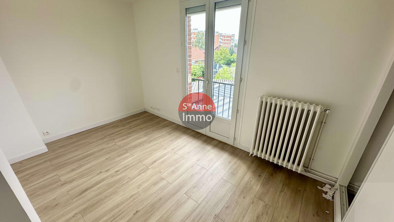 Maison - 92 m² - 6 pièces