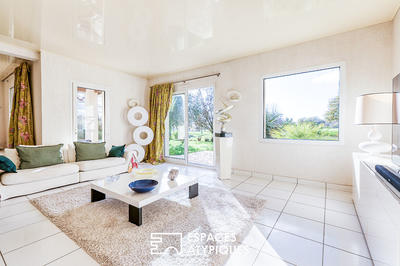 Maison - 180 m² - 8 pièces