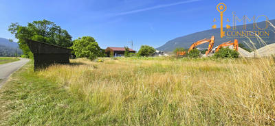 Terrain - 3 302 m²