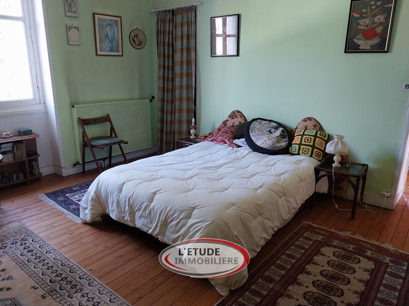 Maison - 151 m² - 7 pièces