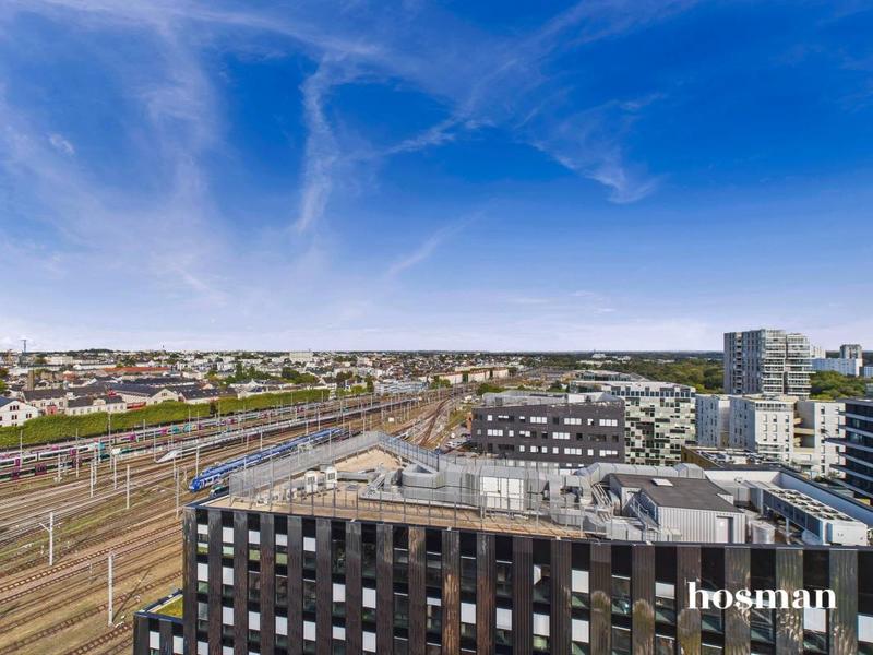 Appartement - 94 m² - 4 pièces