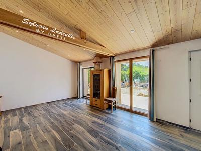 Maison - 105 m² - 4 pièces