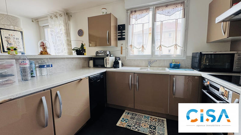 Appartement - 60 m² - 3 pièces