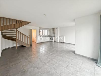 Maison - 80 m² - 3 pièces