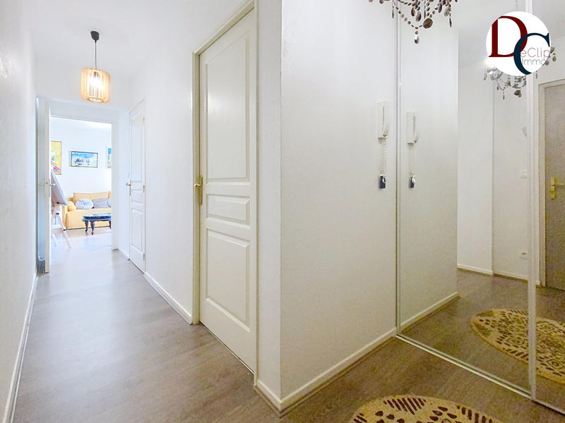 Appartement - 65 m² - 3 pièces