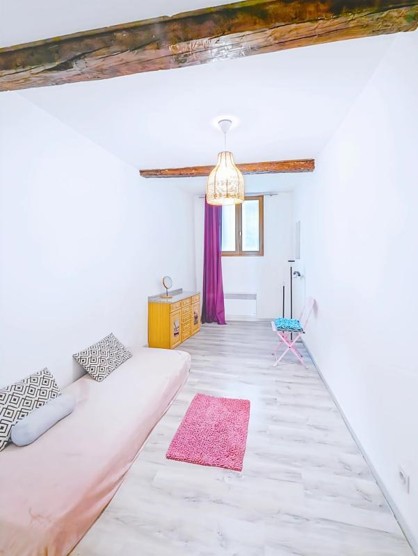 Appartement - 96 m² - 4 pièces