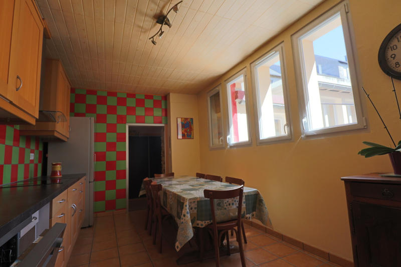 Appartement - 133 m² - 6 pièces