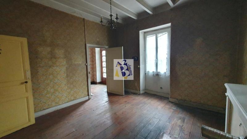 Maison de ville - 95 m² - 5 pièces