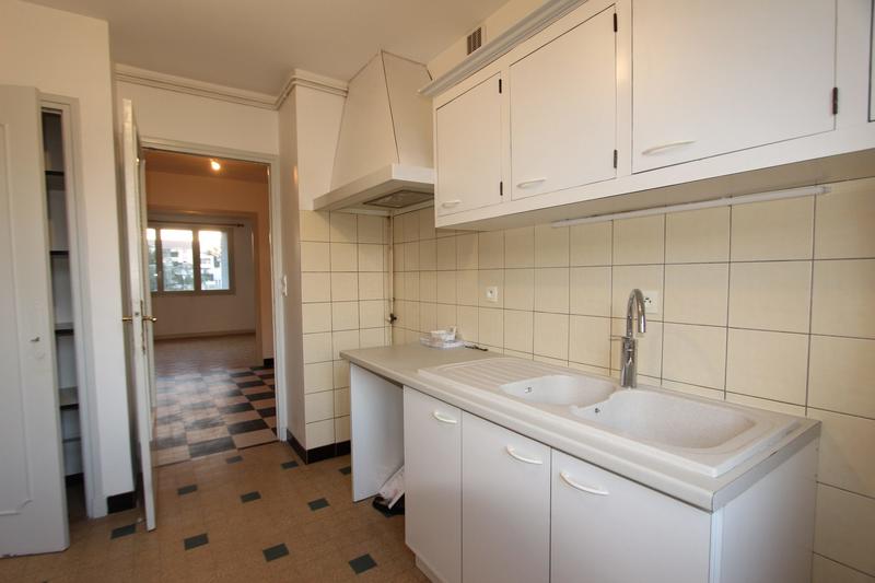 Appartement - 97 m² - 5 pièces