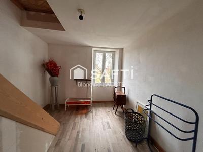 Maison - 122 m² - 4 pièces