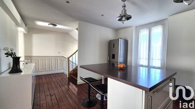 Appartement - 93 m² - 4 pièces