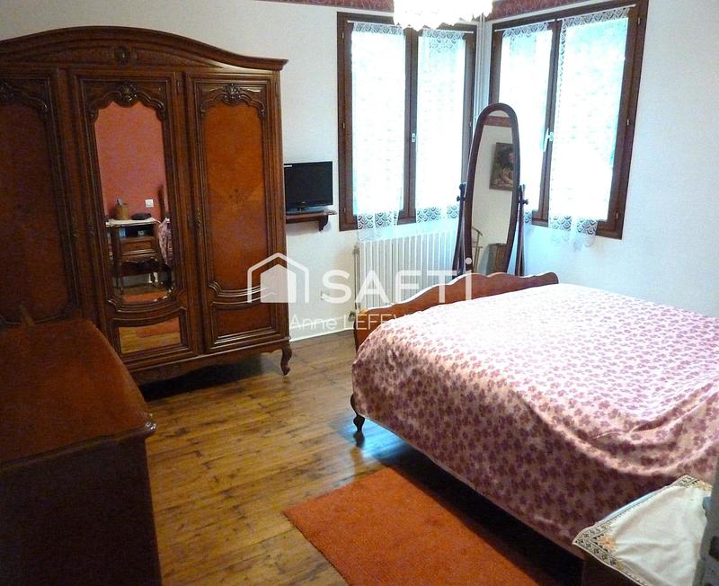 Propriété - 125 m² - 5 pièces