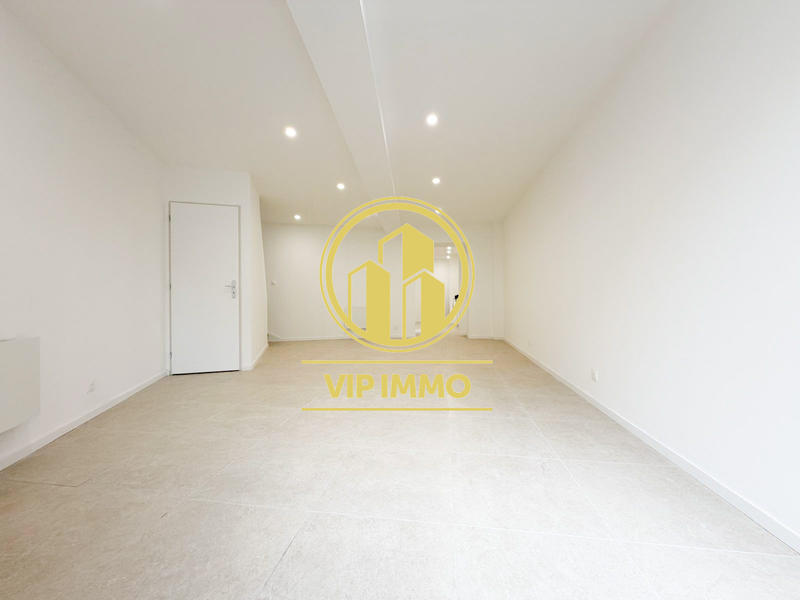 Maison - 90 m² - 6 pièces