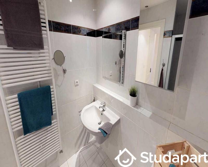 Chambre - 50 m² - 1 pièce