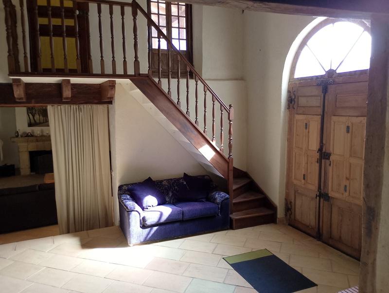 Maison - 380 m² - 9 pièces