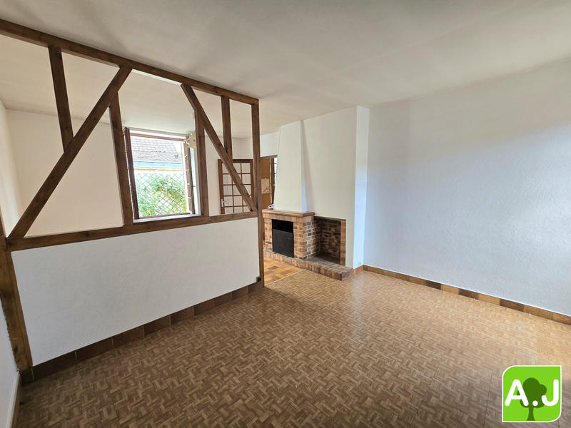 Maison - 84 m² - 4 pièces