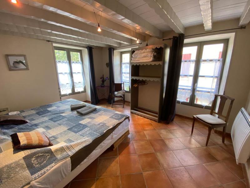 Maison de ville - 334 m² - 7 pièces