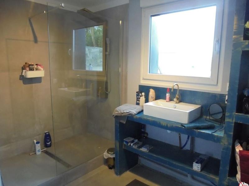 Maison - 100 m² - 6 pièces