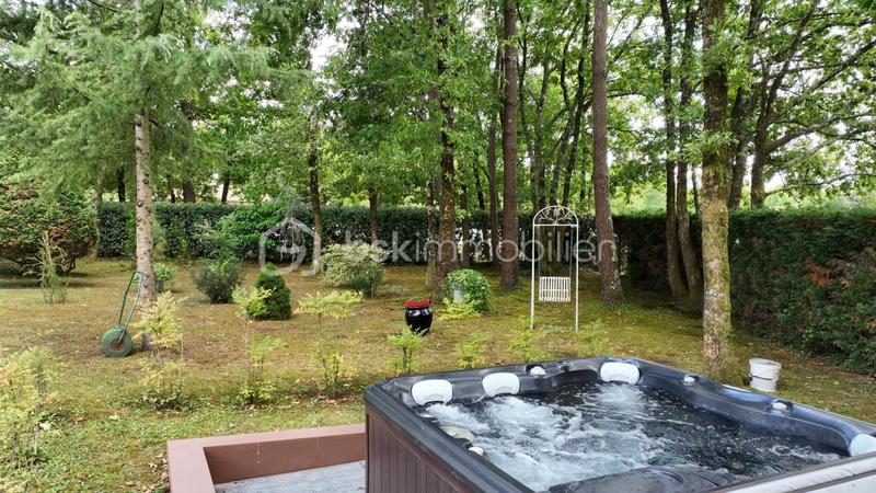 Maison de maîtres - 206 m² - 6 pièces