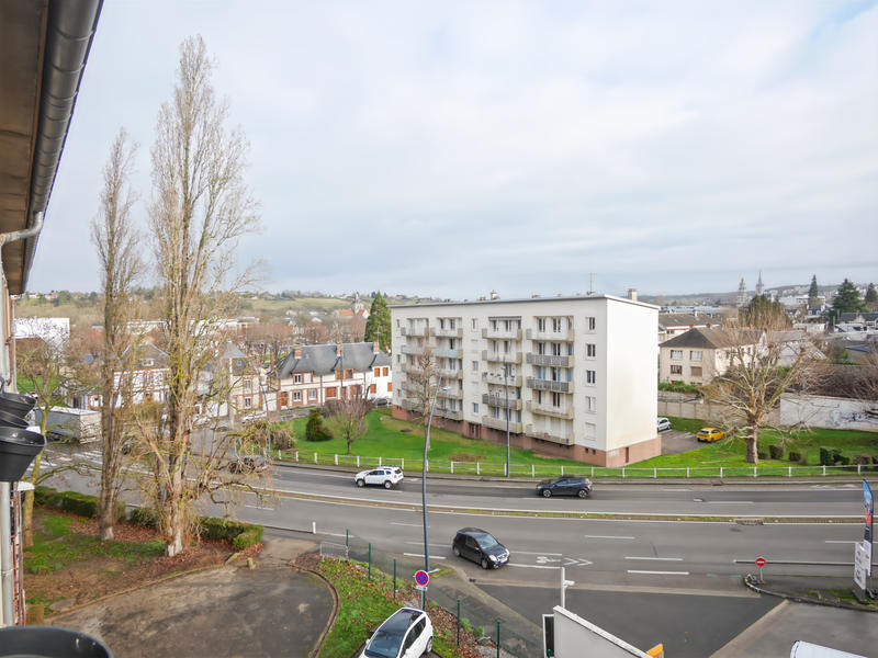 Appartement - 60 m² - 4 pièces