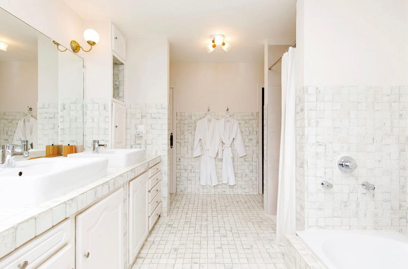 Villa - 260 m² - 8 pièces