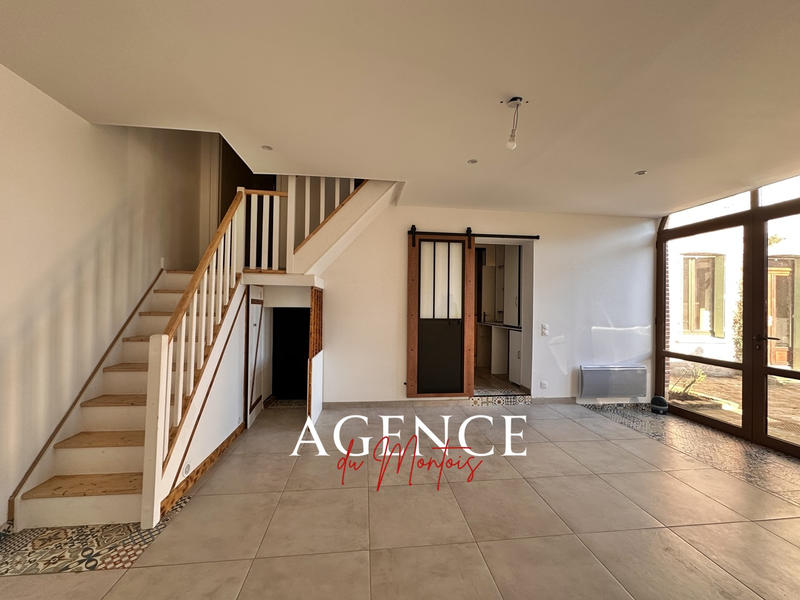 Maison - 171 m² - 8 pièces