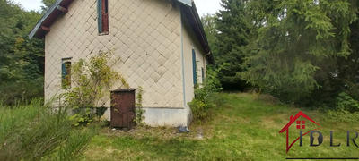 Maison - 1 103 m² - 16 pièces