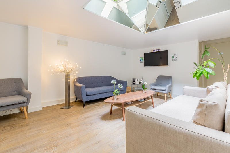 Ostéopathe Paris - Mathilde Locqueville