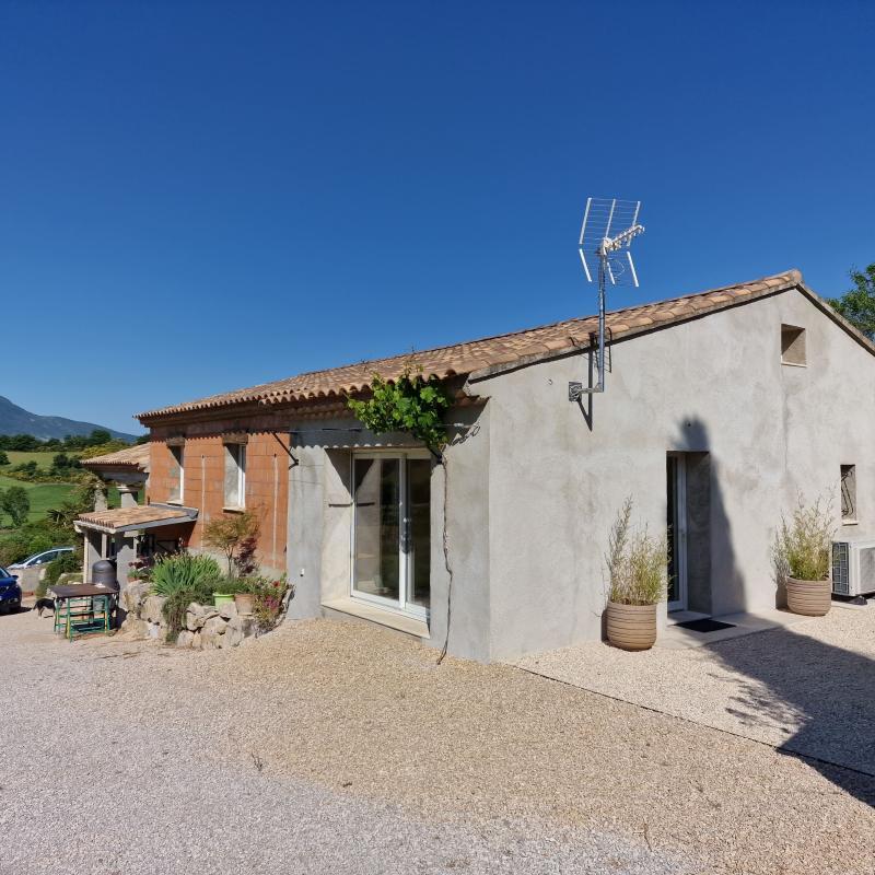 Villa - 141 m² - 7 pièces