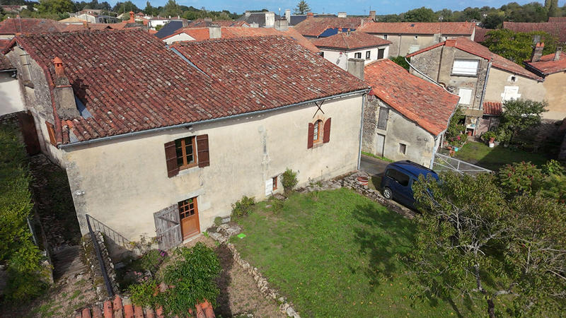 Maison - 245 m² - 7 pièces