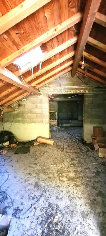 Maison - 165 m² - 7 pièces