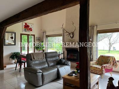 Maison de village - 150 m² - 6 pièces