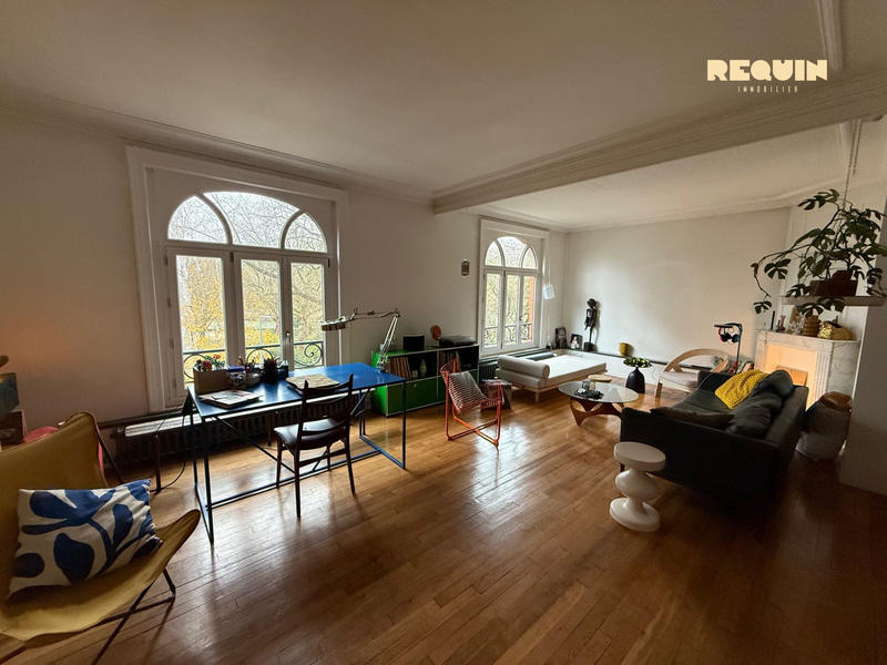 Appartement - 118 m² - 4 pièces